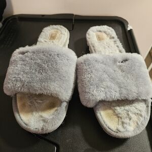 Women's UGG Blue Shearling Slides Size 10 Fluffy